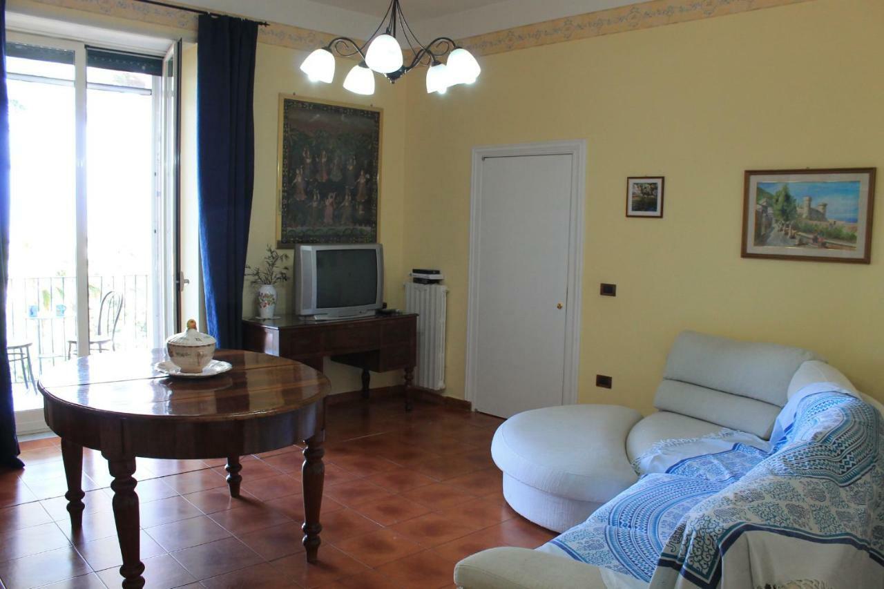 Casa Panoramica Appartement Castellammare di Stabia Buitenkant foto